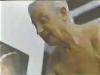 フォックス黒牛bacchanalは、これまでのところ最大です 女の子 の ため の アダルト