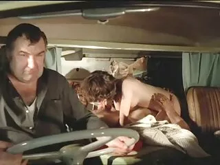 ケツをつかめ 女の子 アダルト ビデオ