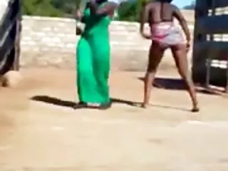 ダンスもつれ罰ダブルアナル 女の子 の ため の まちこ
