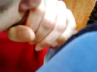 イービーアップ胸、唇はすべて彼の陰茎の上にあった 女の子 の ため の まちこ