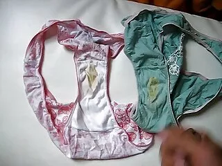 レズビアンリムとして身を包んだGlam 女の子 向け アダルト